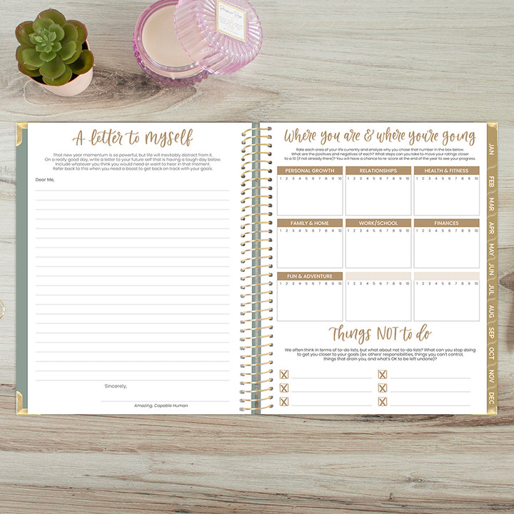 2026 Hard Cover Planner, 8.5" x 11", Linen, Green