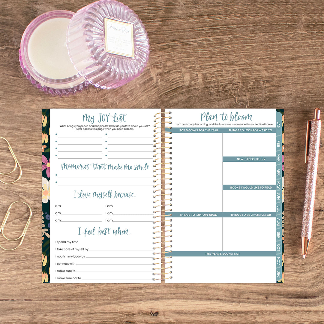 2026 Soft Cover Planner, 4" x 6", Blooming Wildly