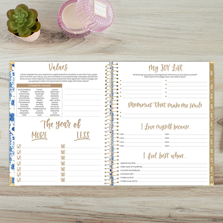 2026 Hard Cover Planner, 8.5" x 11", Blue & White Floral