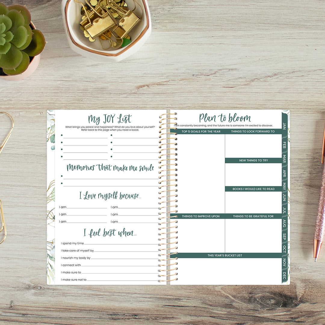 2026 Soft Cover Planner, 4" x 6", Eucalyptus, White