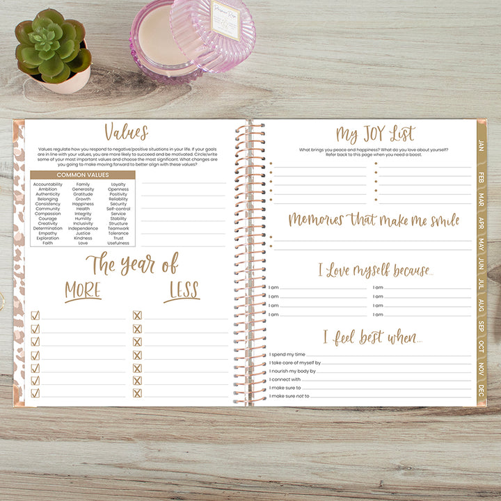 2026 Hard Cover Planner, 8.5" x 11", Tan Leopard