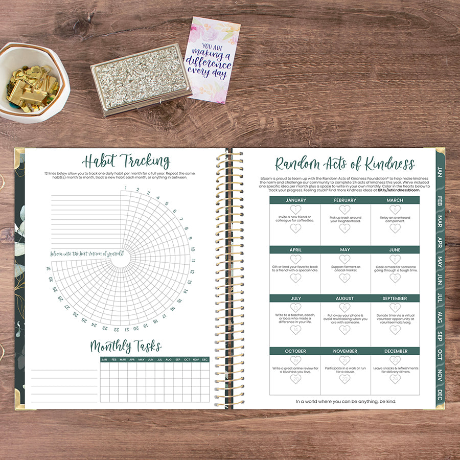 2026 Hard Cover Planner, 8.5" x 11", Eucalyptus, Green