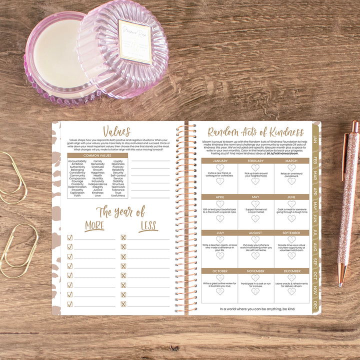 2026 Soft Cover Planner, 4" x 6", Tan Leopard