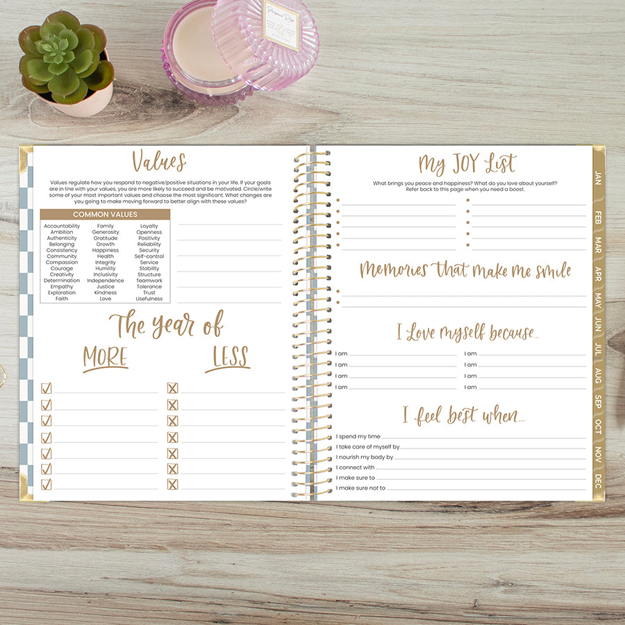 2026 Hard Cover Planner, 8.5" x 11", Checkered