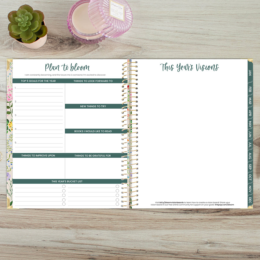 2026 Hard Cover Planner, 8.5" x 11", Garden Party, Beige