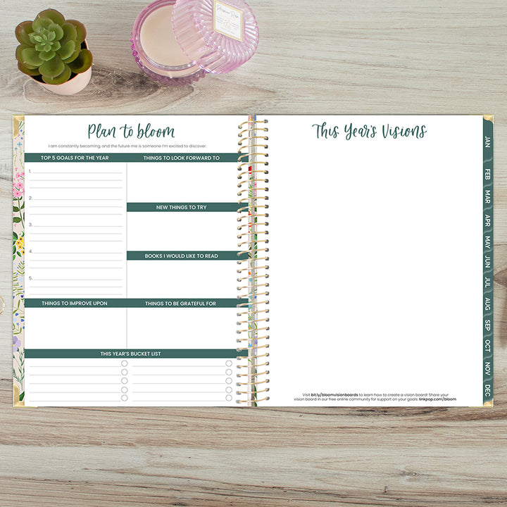 2026 Hard Cover Planner, 8.5" x 11", Garden Party, Beige