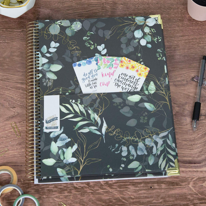 2025-26 Hard Cover Planner, 8.5" x 11", Eucalyptus, Green
