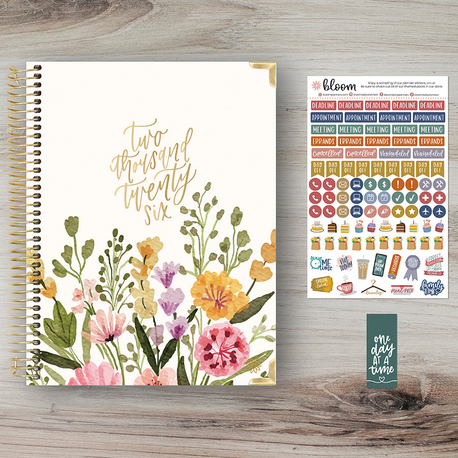 2026 Hard Cover Planner, 8.5" x 11", Beige Bouquet