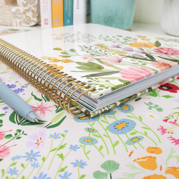 2026 Vision Planner, 7.5" x 9", Beige Bouquet