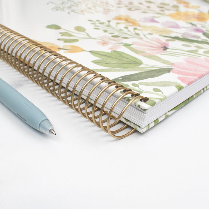 2026 Hard Cover Planner, 8.5" x 11", Beige Bouquet