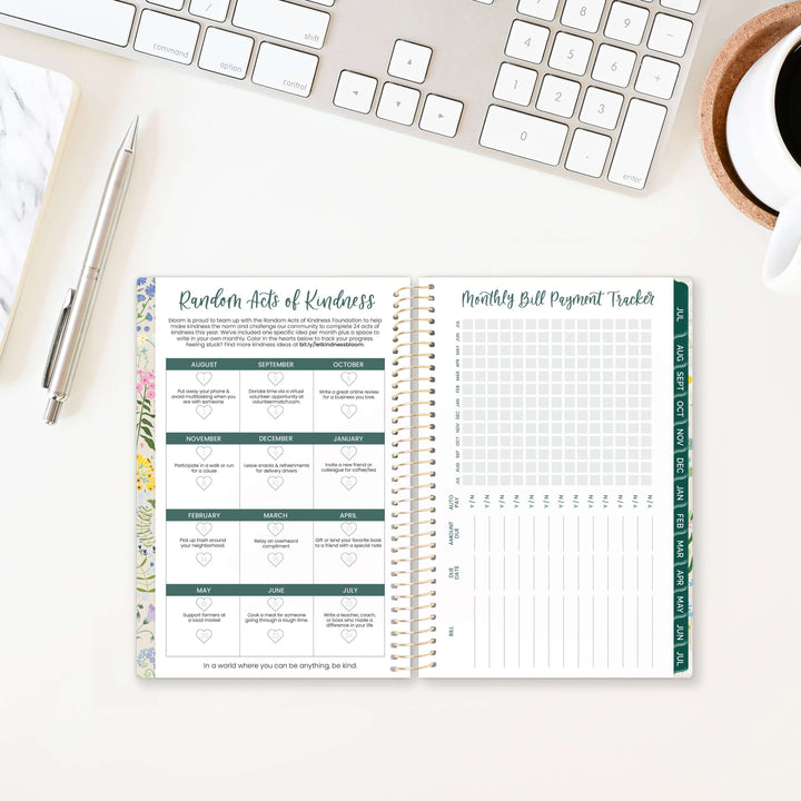 2025-26 Soft Cover Planner, 4" x 6", Garden Party, Beige