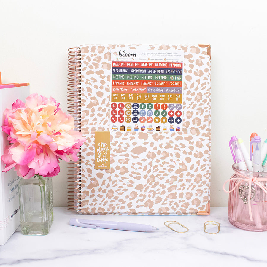 2026 Hard Cover Planner, 8.5" x 11", Tan Leopard