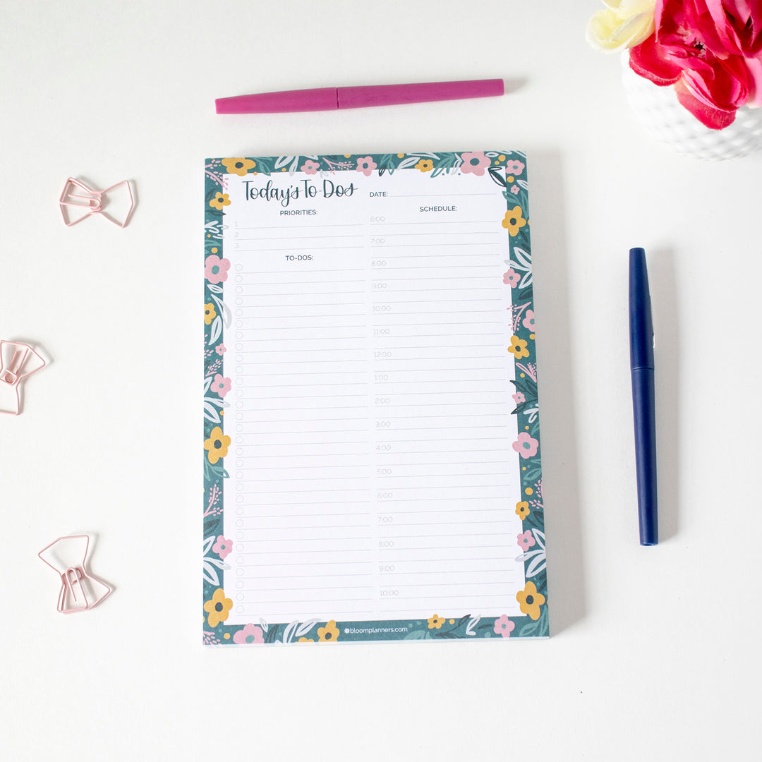 Planning Pad, 6" x 9", Timed Daily Pad, Garden Blooms
