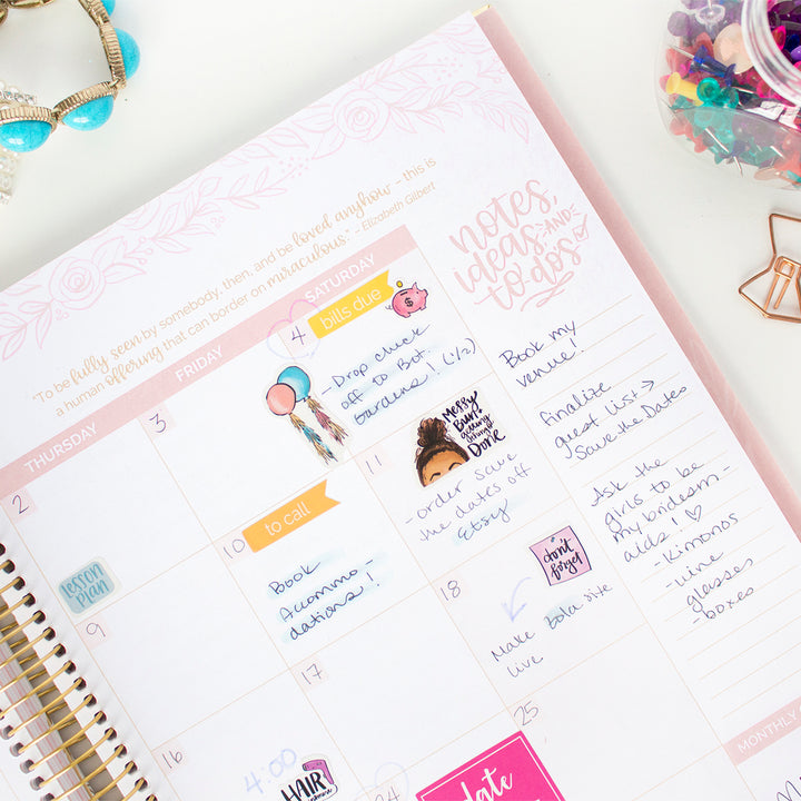 Wedding Planner & Calendar, Gold Scallops