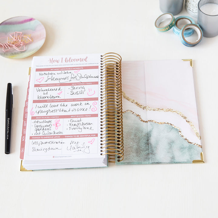 Undated Daily To Do List Planner & Calendar, Daydream Believer