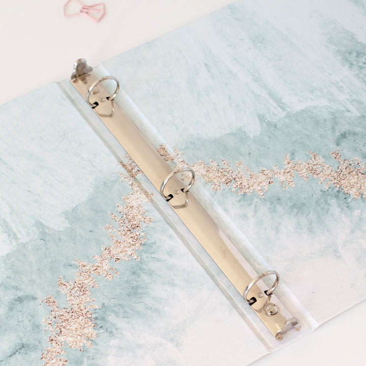 Binder, Blue Crystal