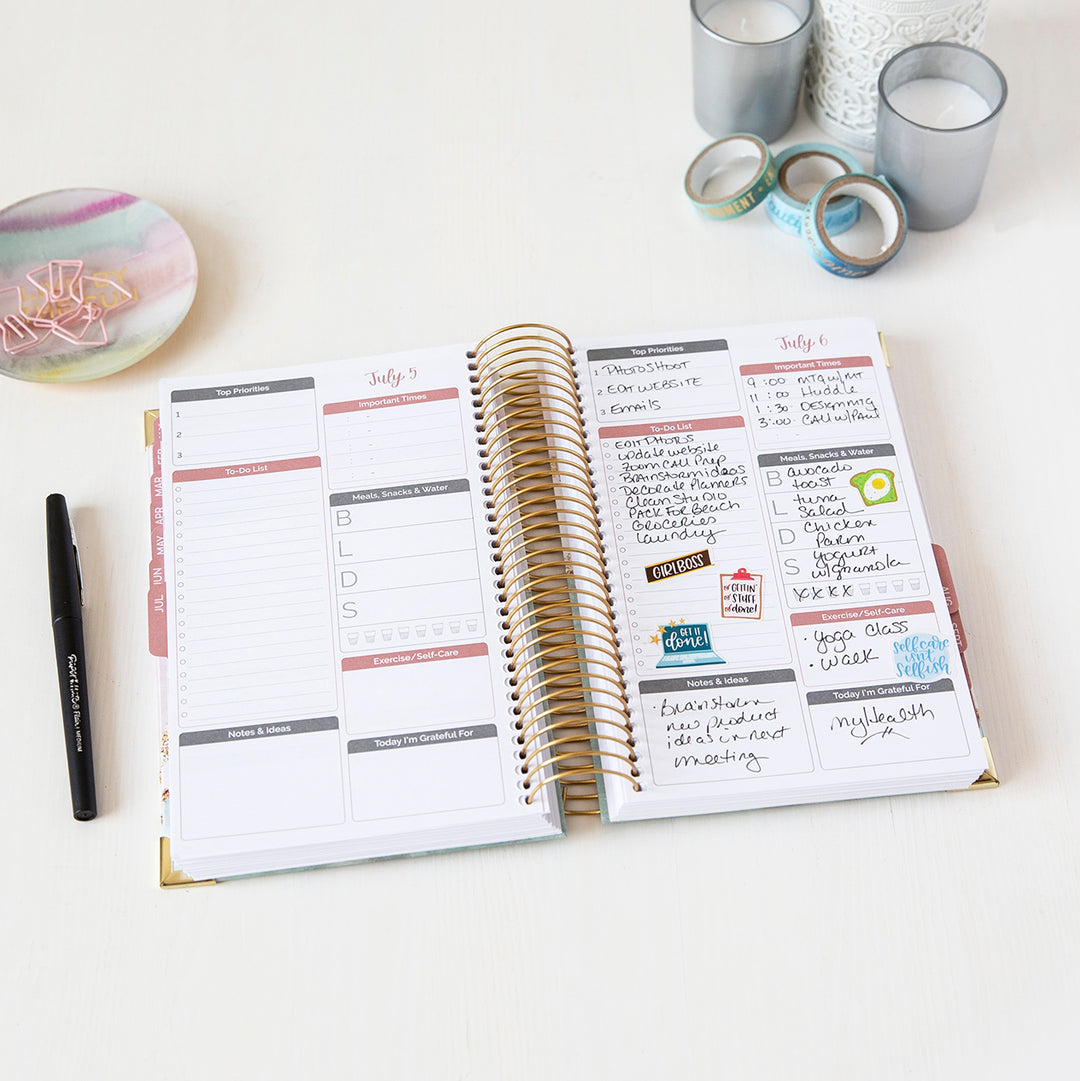 Undated Daily To Do List Planner & Calendar, Daydream Believer