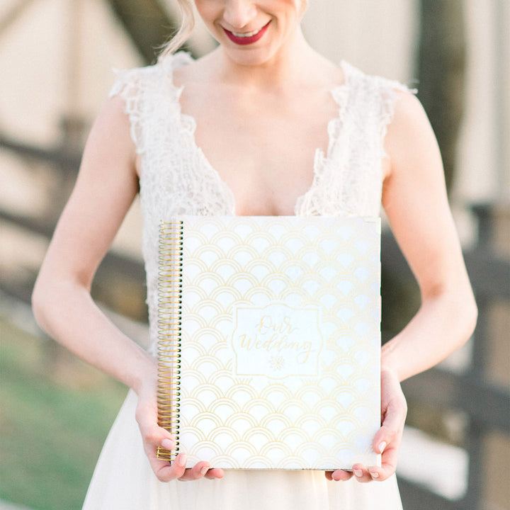 Wedding Planner & Calendar, Gold Scallops