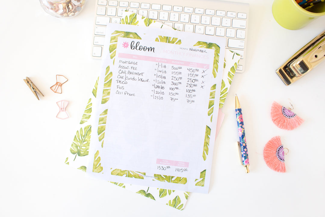6 Tips For Applying For Your Own Credit Card + Budgeting PRINTABLE!