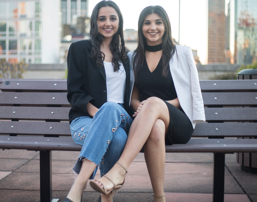 Featured #bloomgirls: Jamie and Tara; Founders of Savvy Sisters Media!