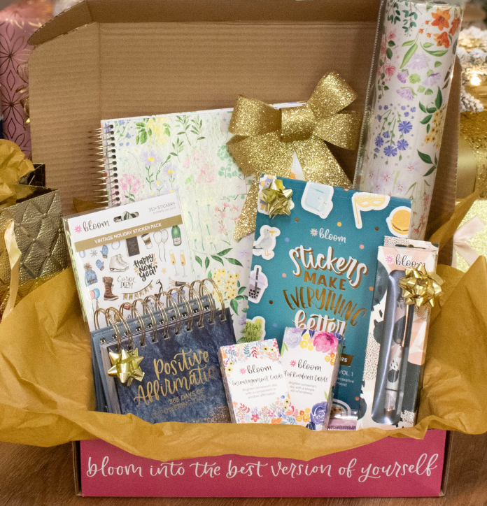 Black Friday Planner Deals on the best 2026 planners and organizers gifts for her and gifts for the office white elephant