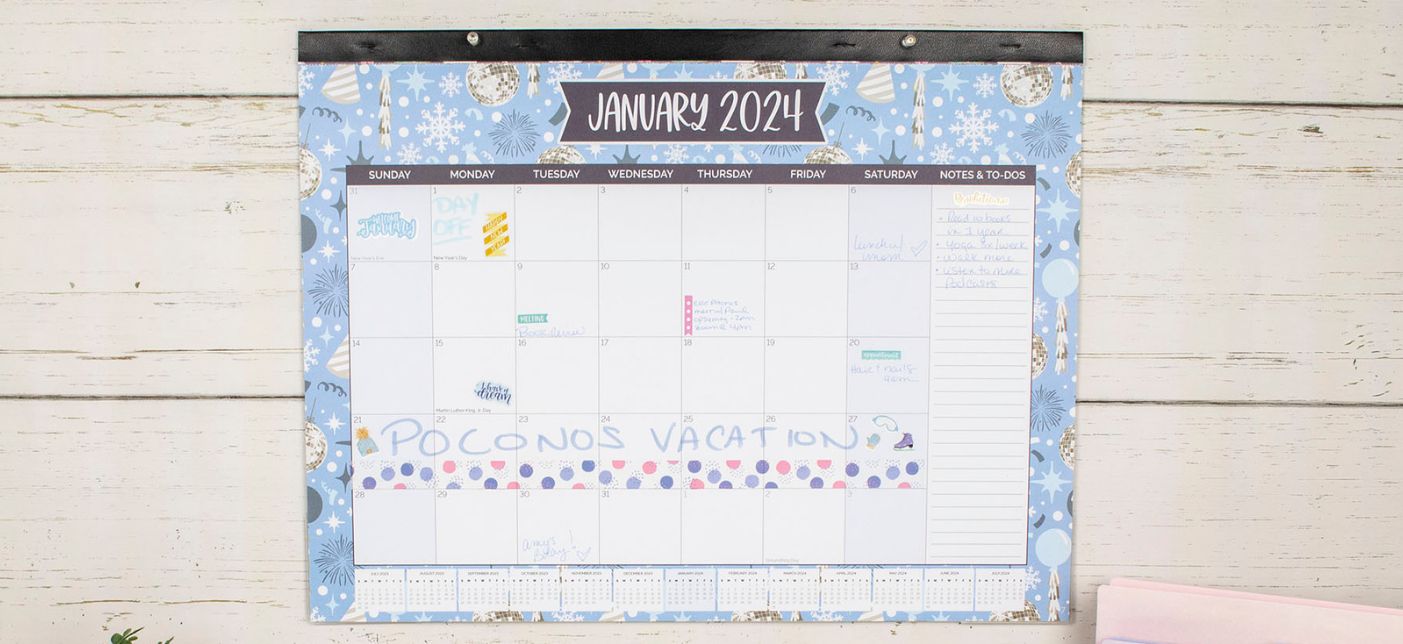 Desk & Hanging Calendars