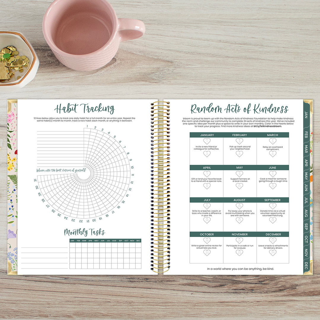 2026 Vision Planner, 7.5" x 9", Garden Party, Beige