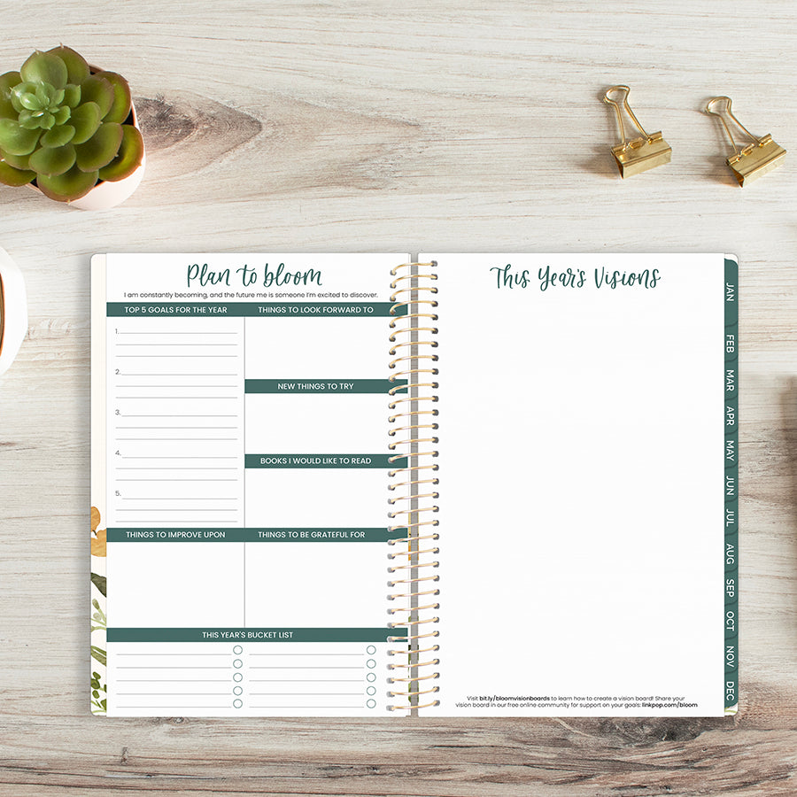 2026 Soft Cover Planner, 5.5" x 8.25", Beige Bouquet