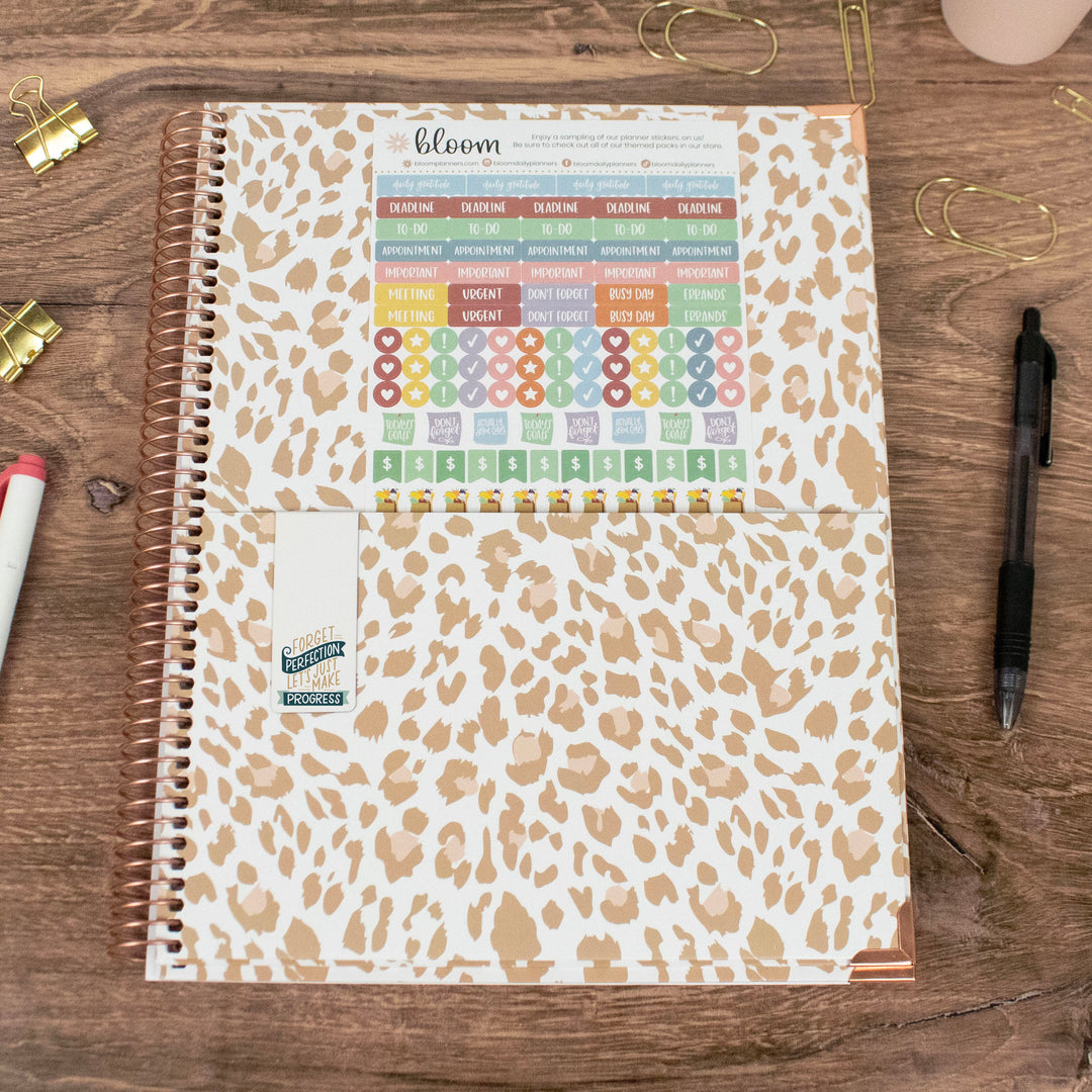 2025 Hard Cover Planner, 8.5" x 11", Tan Leopard