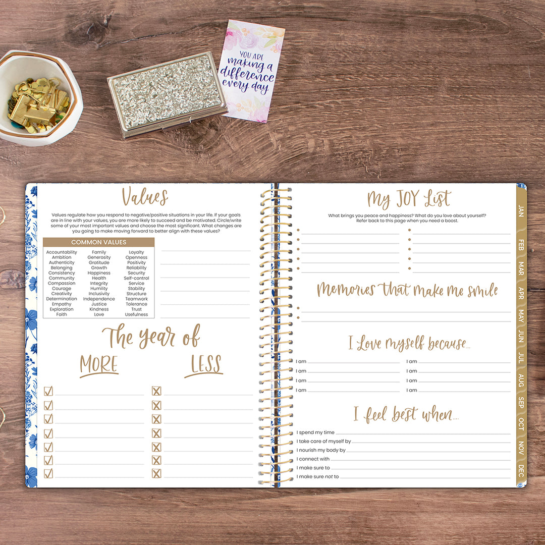 2026 Soft Cover Planner, 8.5" x 11", Blue & White Floral