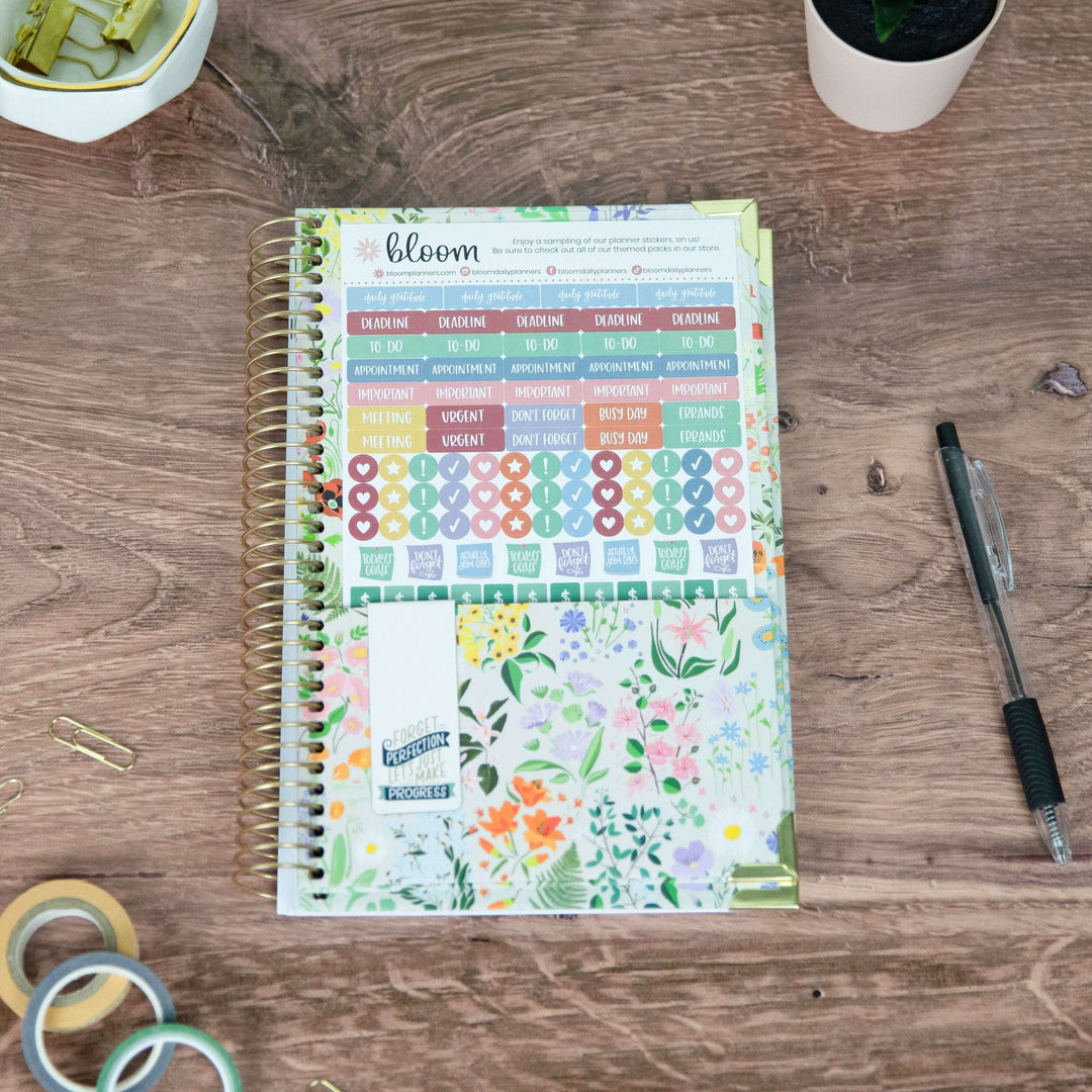 2025-26 Hard Cover Planner, 5.5" x 8.25", Garden Party, Beige