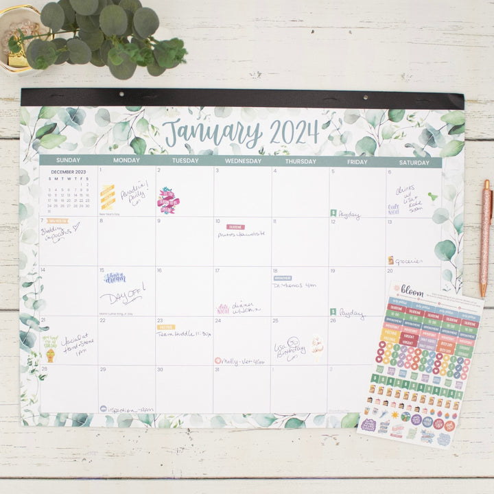 2024 Desk & Wall Calendar, 16" x 21", Greenery