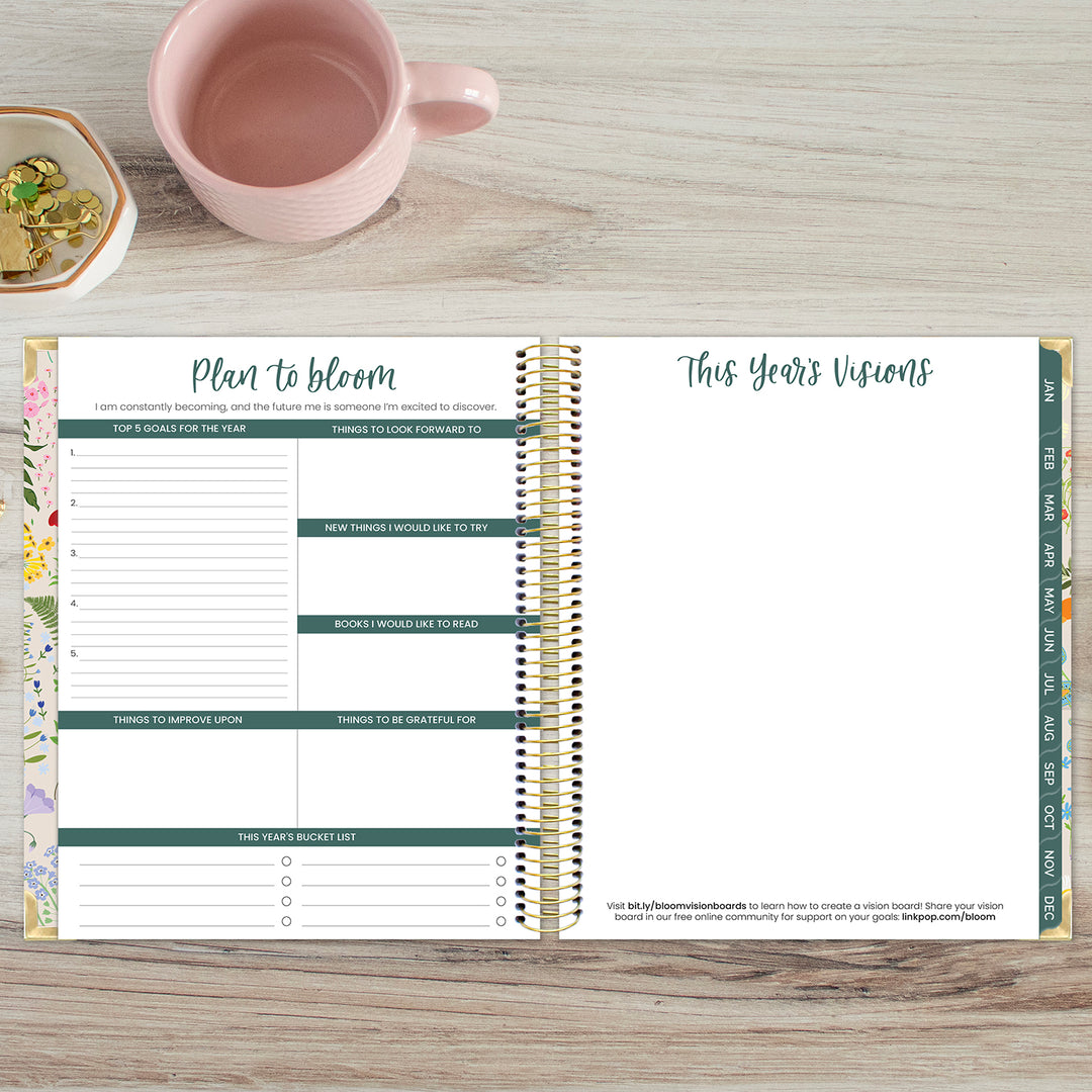 2026 Vision Planner, 7.5" x 9", Garden Party, Beige
