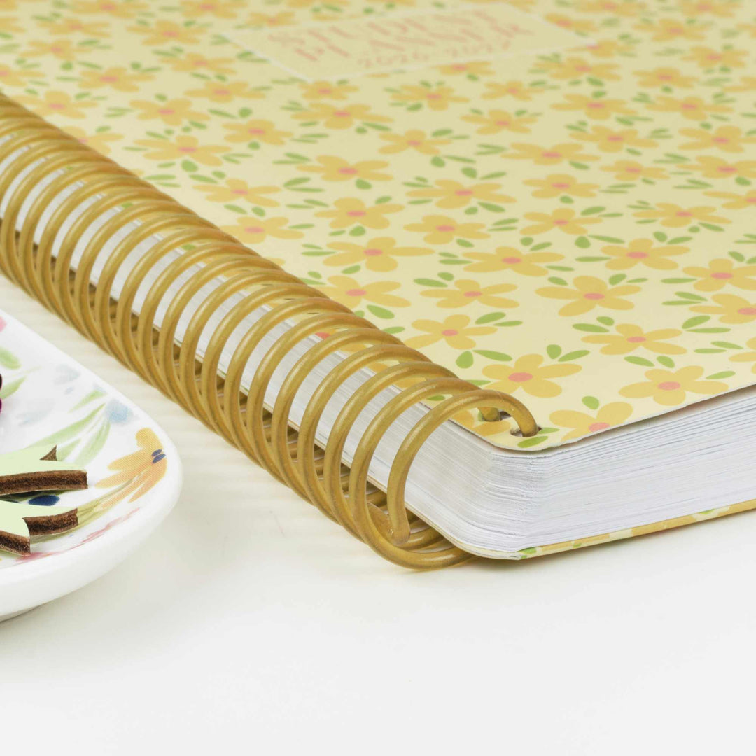 2026–27 Daisy Column Academic Planner, 7" x 9" | Butter Yellow Daisies - bloom daily planners