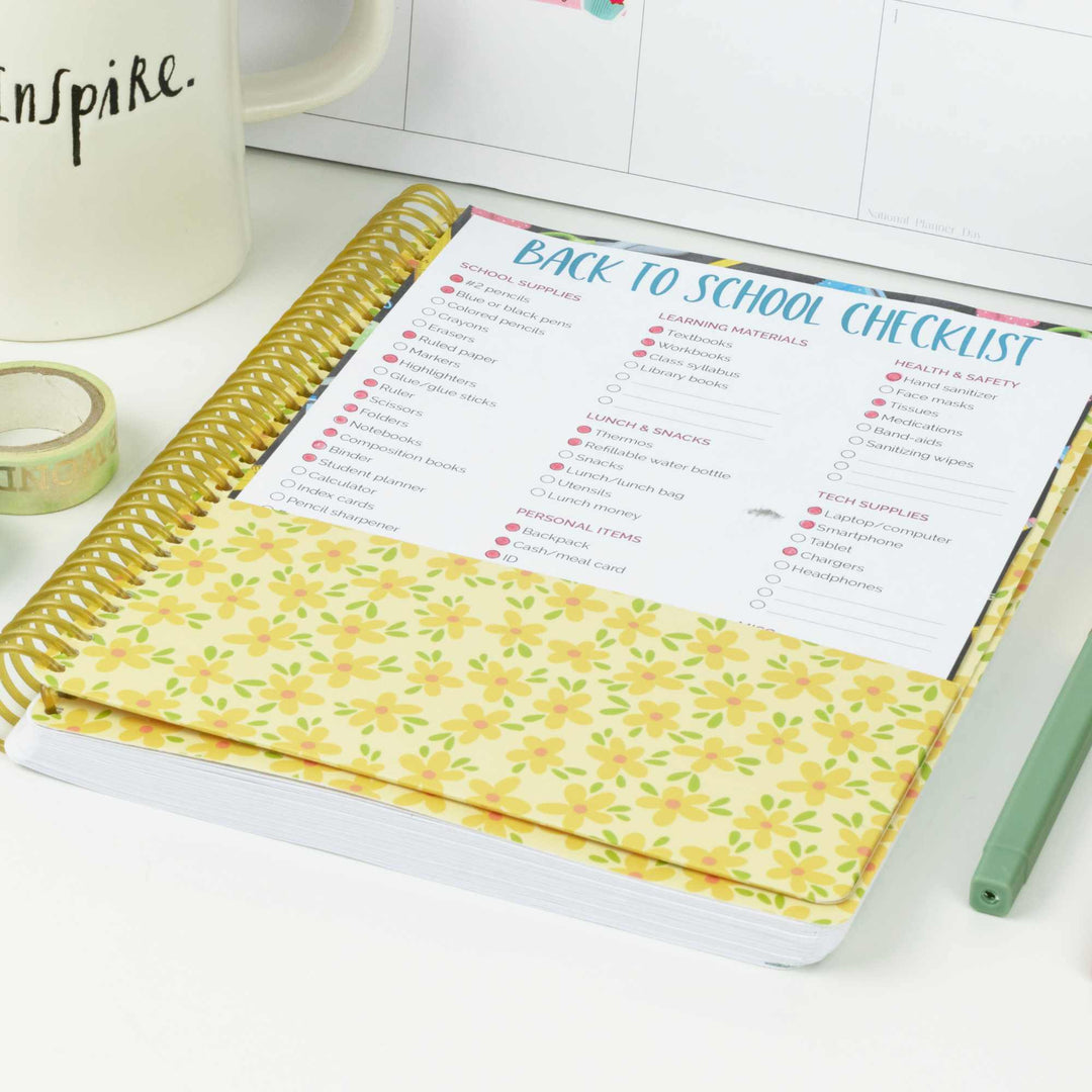 2026–27 Daisy Column Academic Planner, 7" x 9" | Butter Yellow Daisies - bloom daily planners