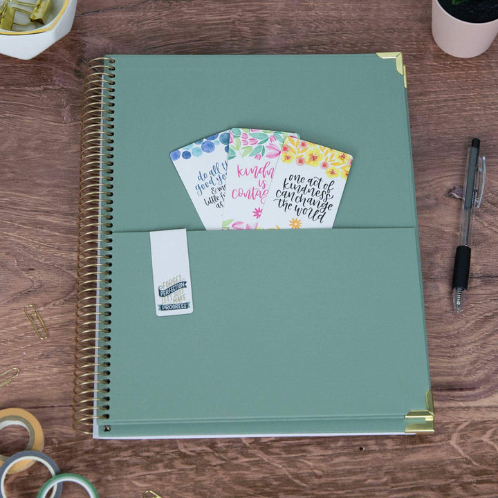 2025-26 Hard Cover Planner, 8.5" x 11", Green Linen