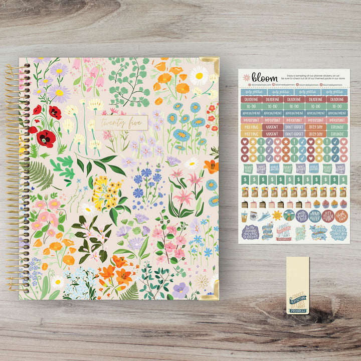 2025 Vision Planner, 7.5" x 9", Garden Party, Beige