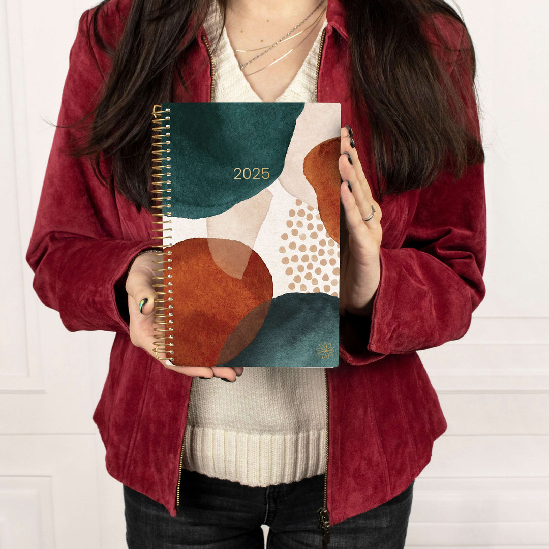 2025 Soft Cover Planner, 5.5" x 8.25", Earthy Abstract, Green