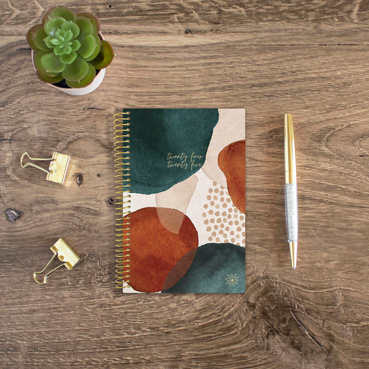 2024-25 Soft Cover Planner, 4" x 6", Earthy Abstract, Green