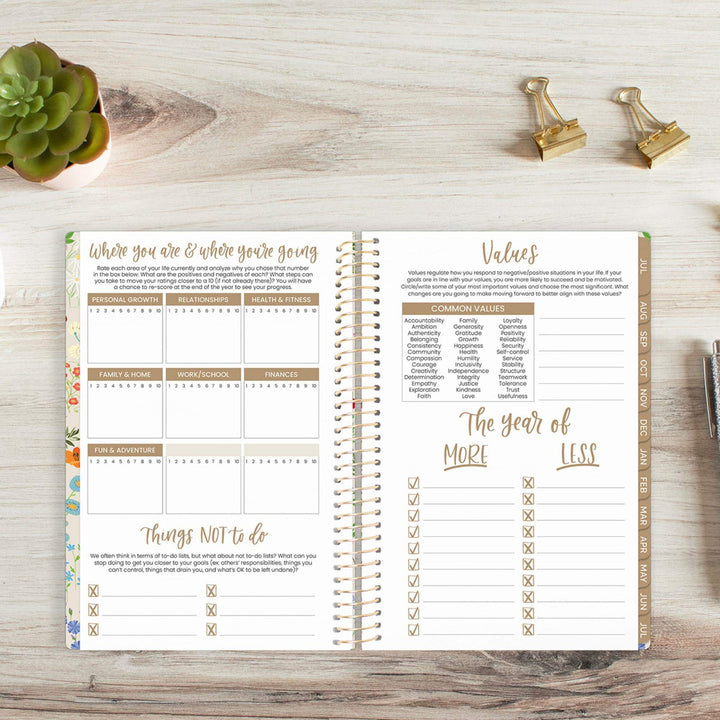 2025-26 Soft Cover Planner, 5.5" x 8.25", Garden Party, Beige