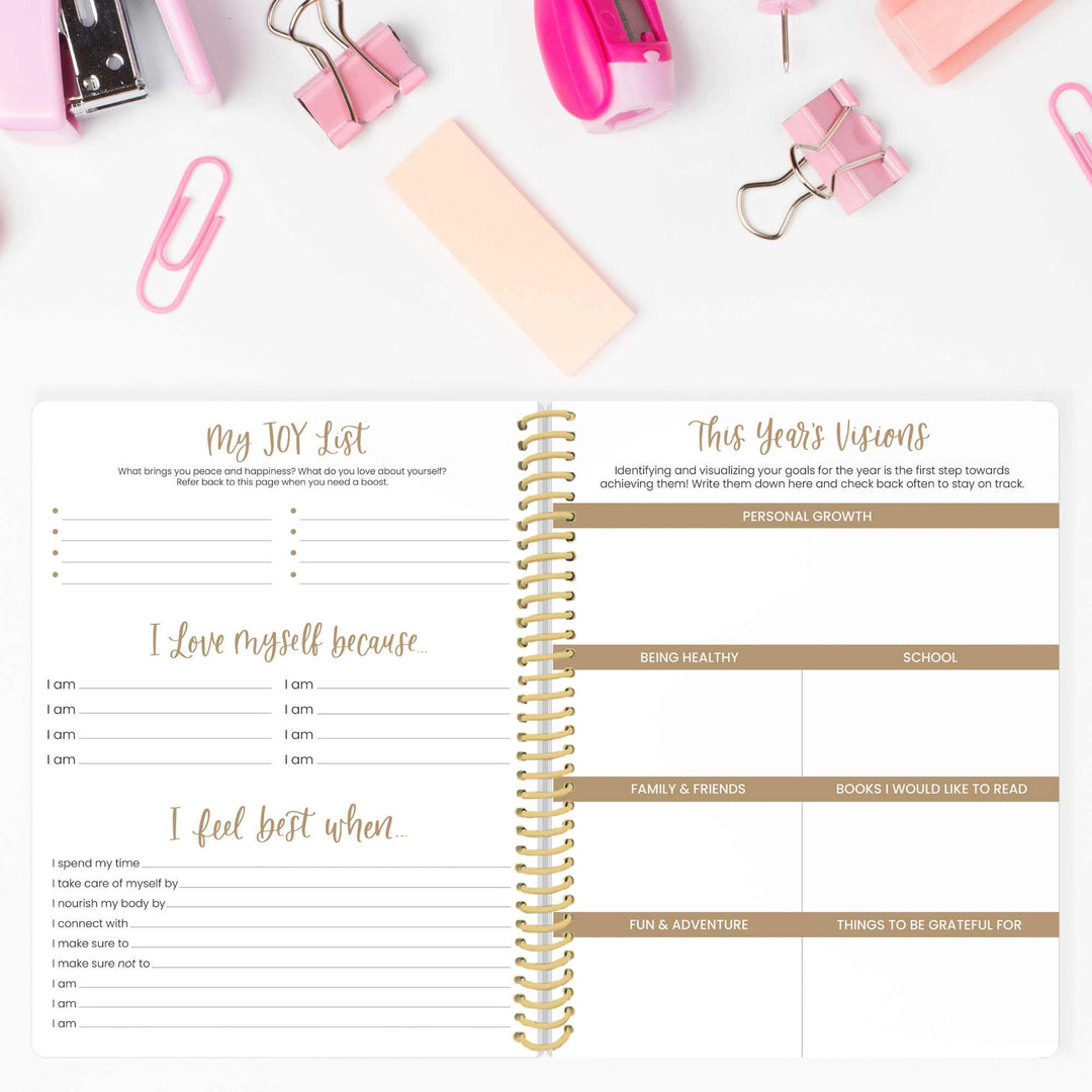 2026–27 Daisy Column Academic Planner, 7" x 9" | Checkered - bloom daily planners
