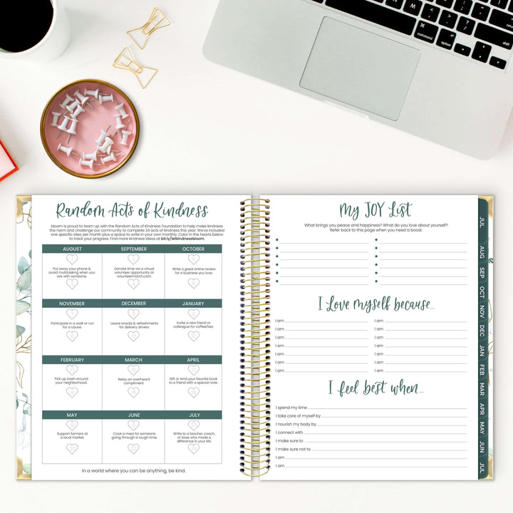 2025-26 Vision Planner, 7.5" x 9", Eucalyptus, White
