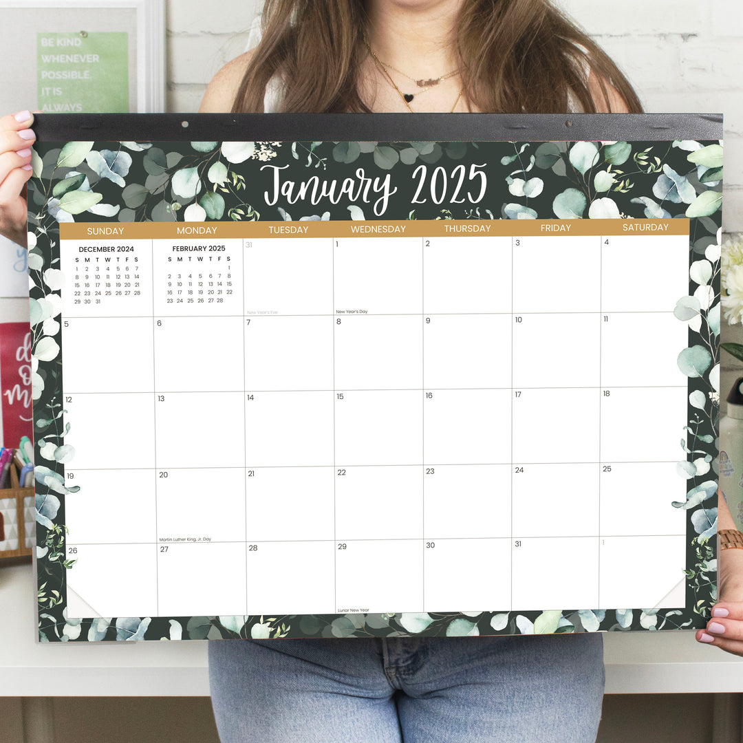 2025 Desk & Wall Calendar, 16" x 21", Greenery