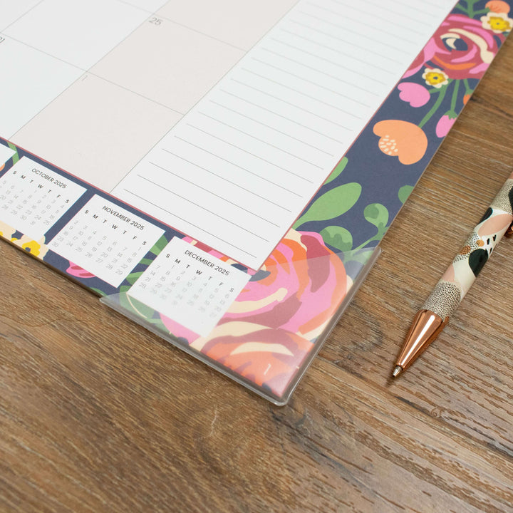 2025 Desk Calendar, 16" x 21", Vintage Floral