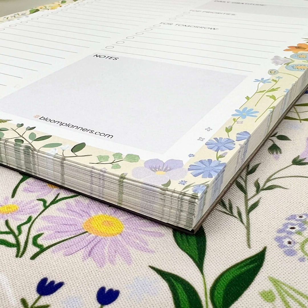 Spiral-Bound Daily To-Do List Pad, 6" x 9", Garden Party