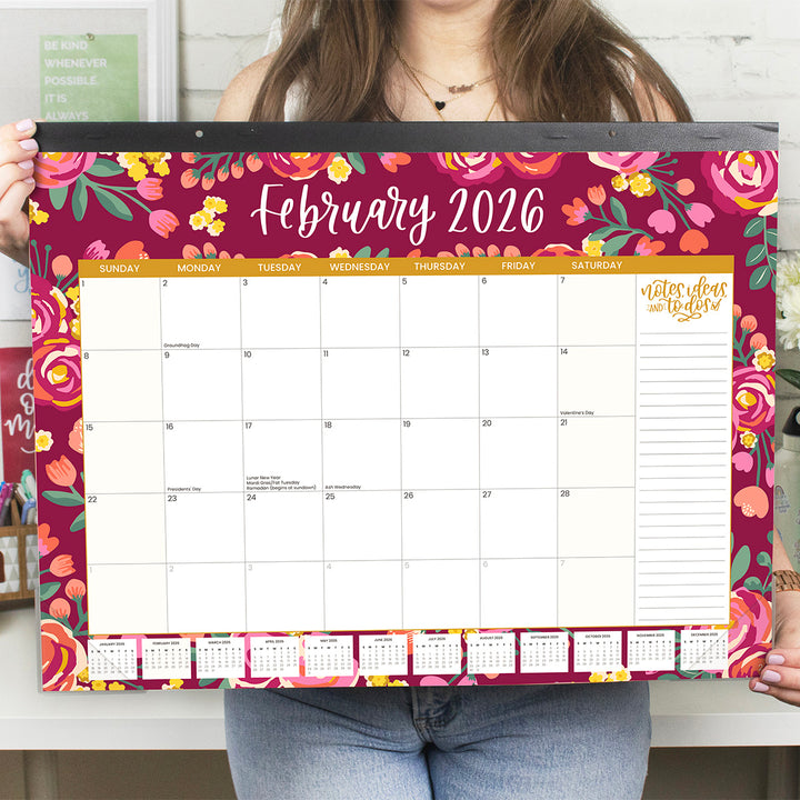 2026 Desk & Wall Calendar, 16" x 21", Vintage Floral