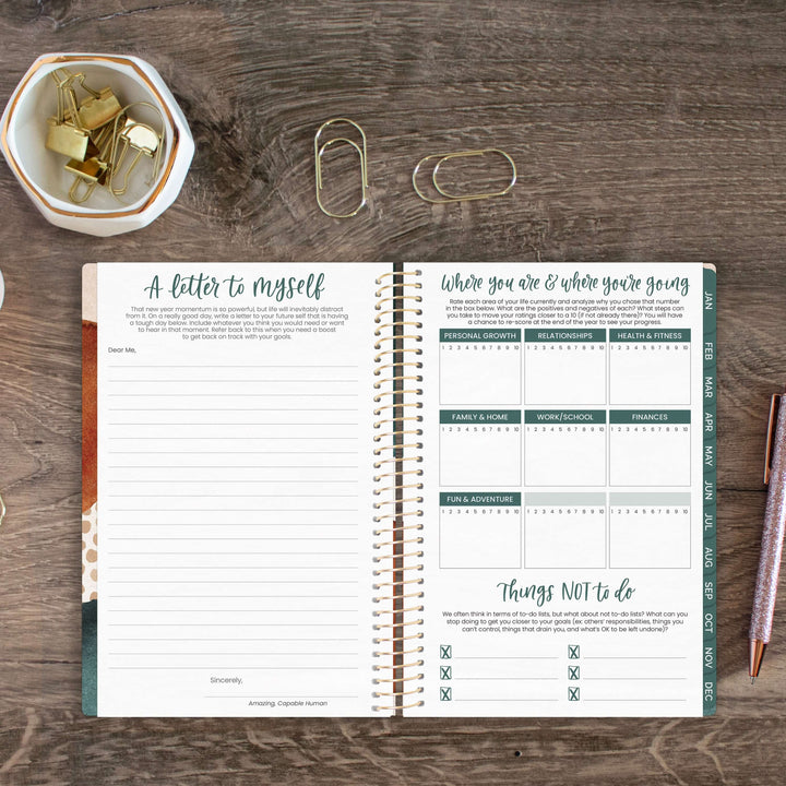 2025 Soft Cover Planner, 5.5" x 8.25", Earthy Abstract, Green