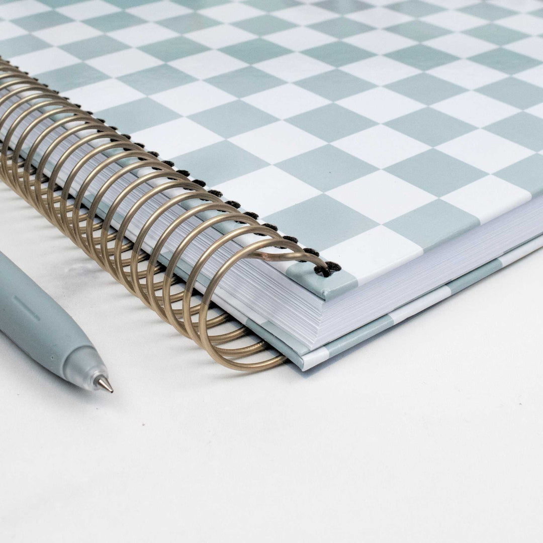 Close up of the planner's metal binding. 