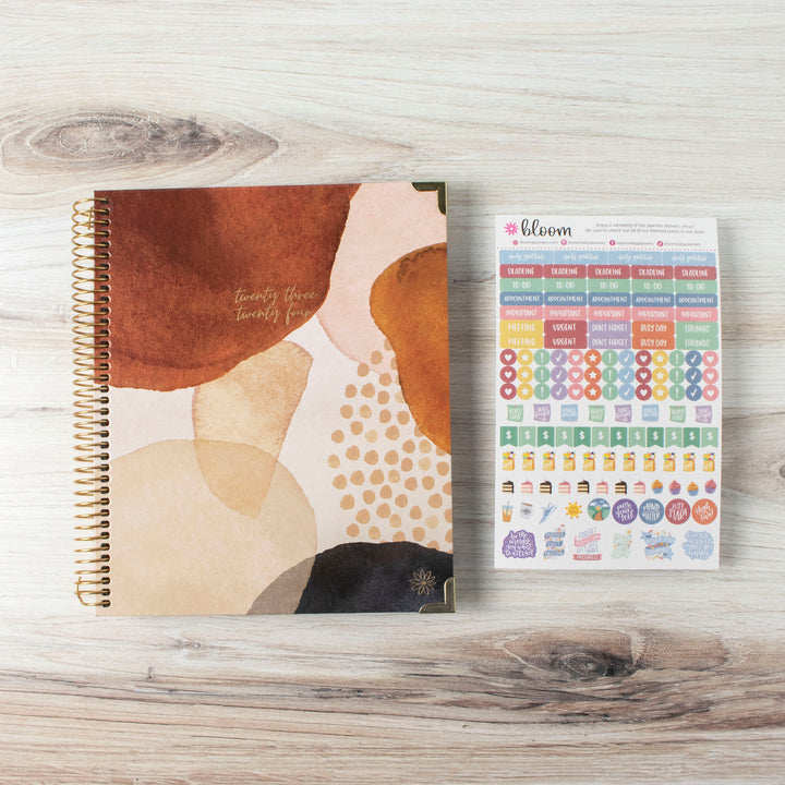 2023-24 Hard Cover Vision Planner®, 7.5" x 9", Earthy Abstract, Blue