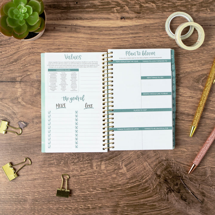 2023-24 Soft Cover Planner, 4" x 6", Spread Kindness